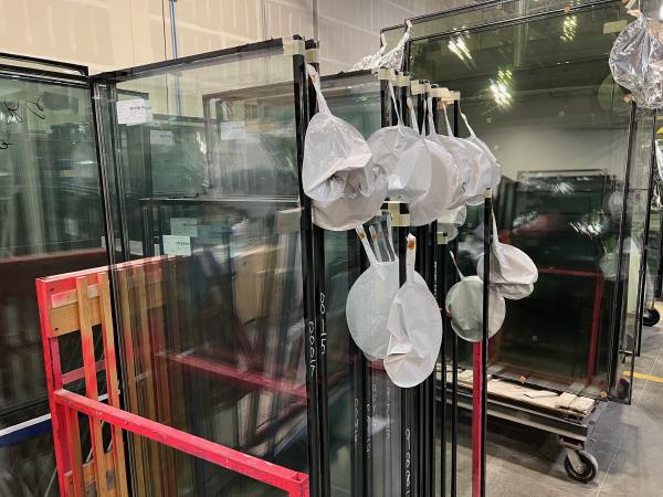 Pressure balloons in Alpen factory